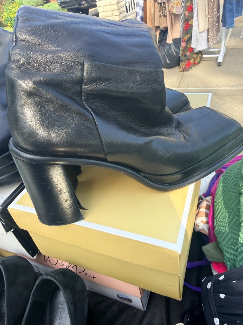 Women's Black Leather Block Heel Ankle Boots